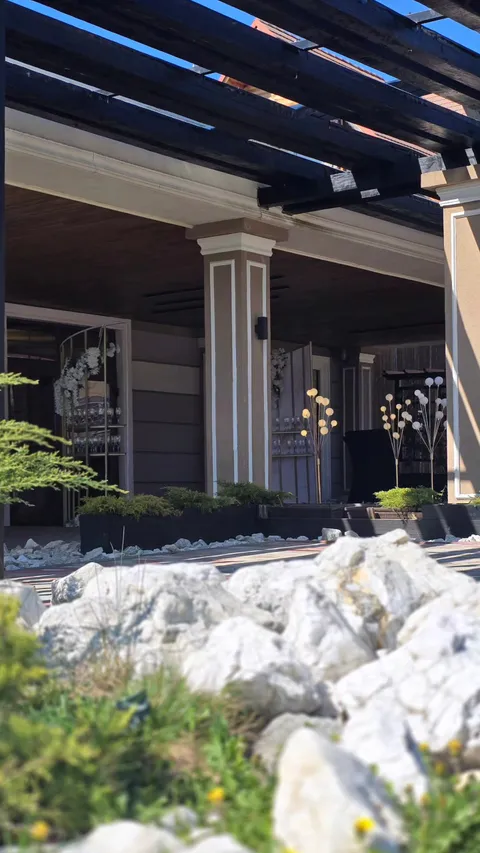 Exterior — imaginea 1
